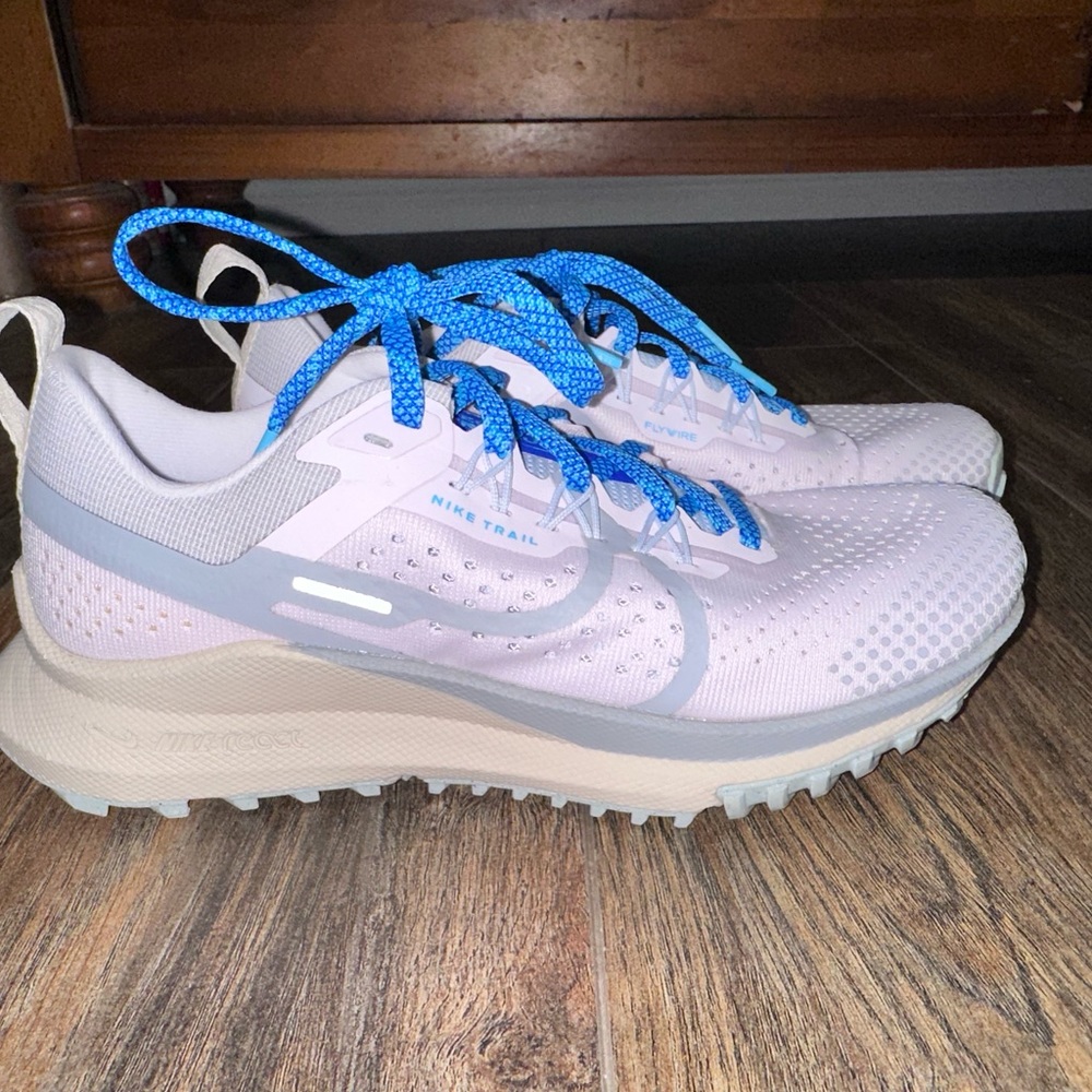 Nike trail